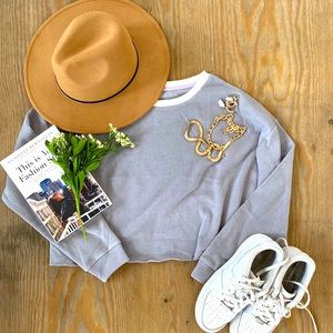 Light grey sweatshirt